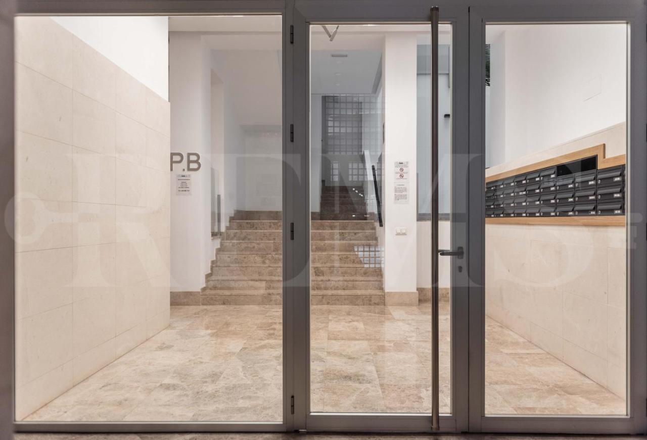 Dreamy Mediterranean Apartment With Parking - Center By Rems Malaga Ngoại thất bức ảnh