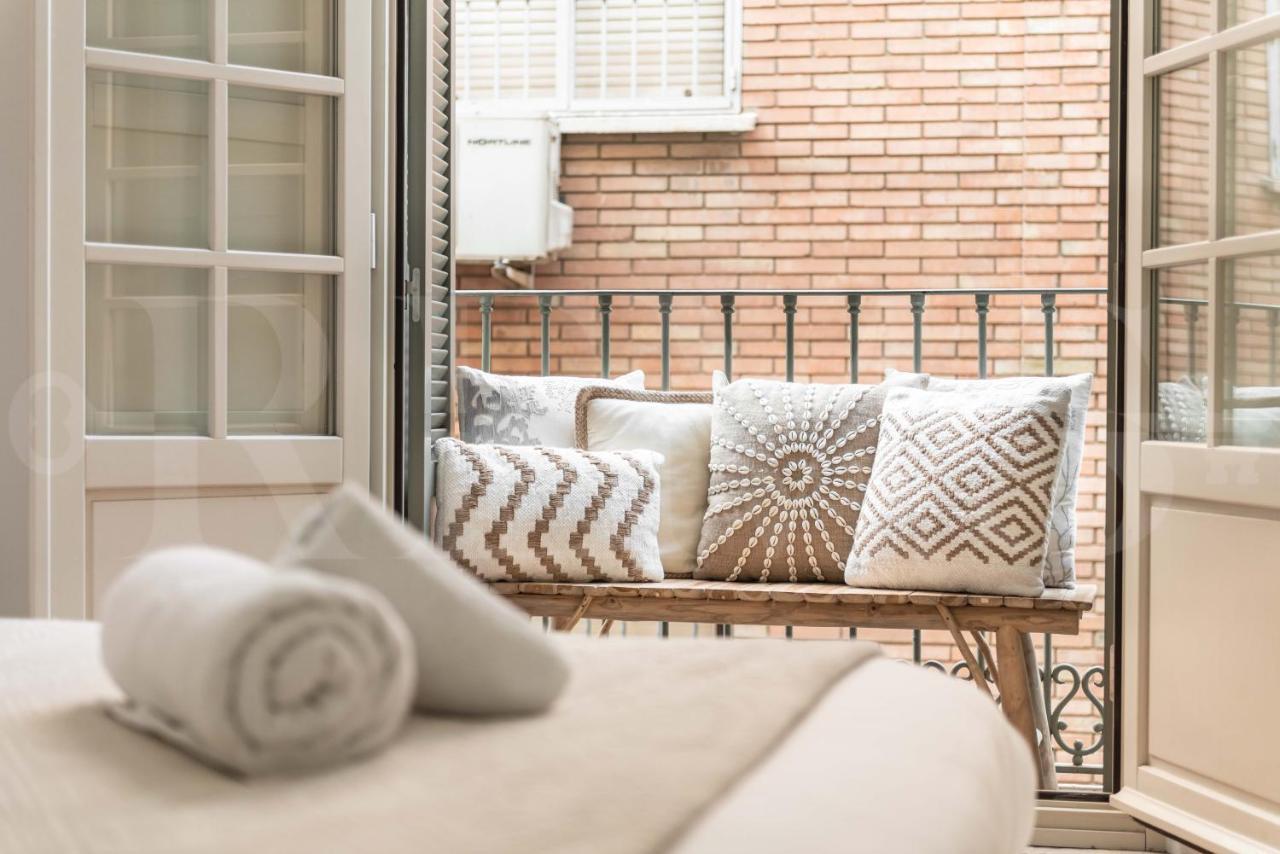 Dreamy Mediterranean Apartment With Parking - Center By Rems Malaga Ngoại thất bức ảnh