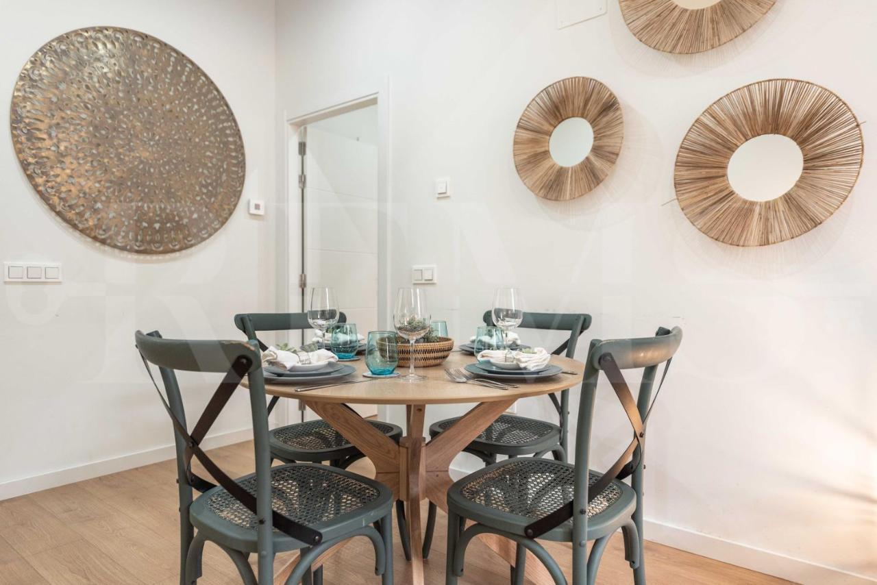 Dreamy Mediterranean Apartment With Parking - Center By Rems Malaga Ngoại thất bức ảnh