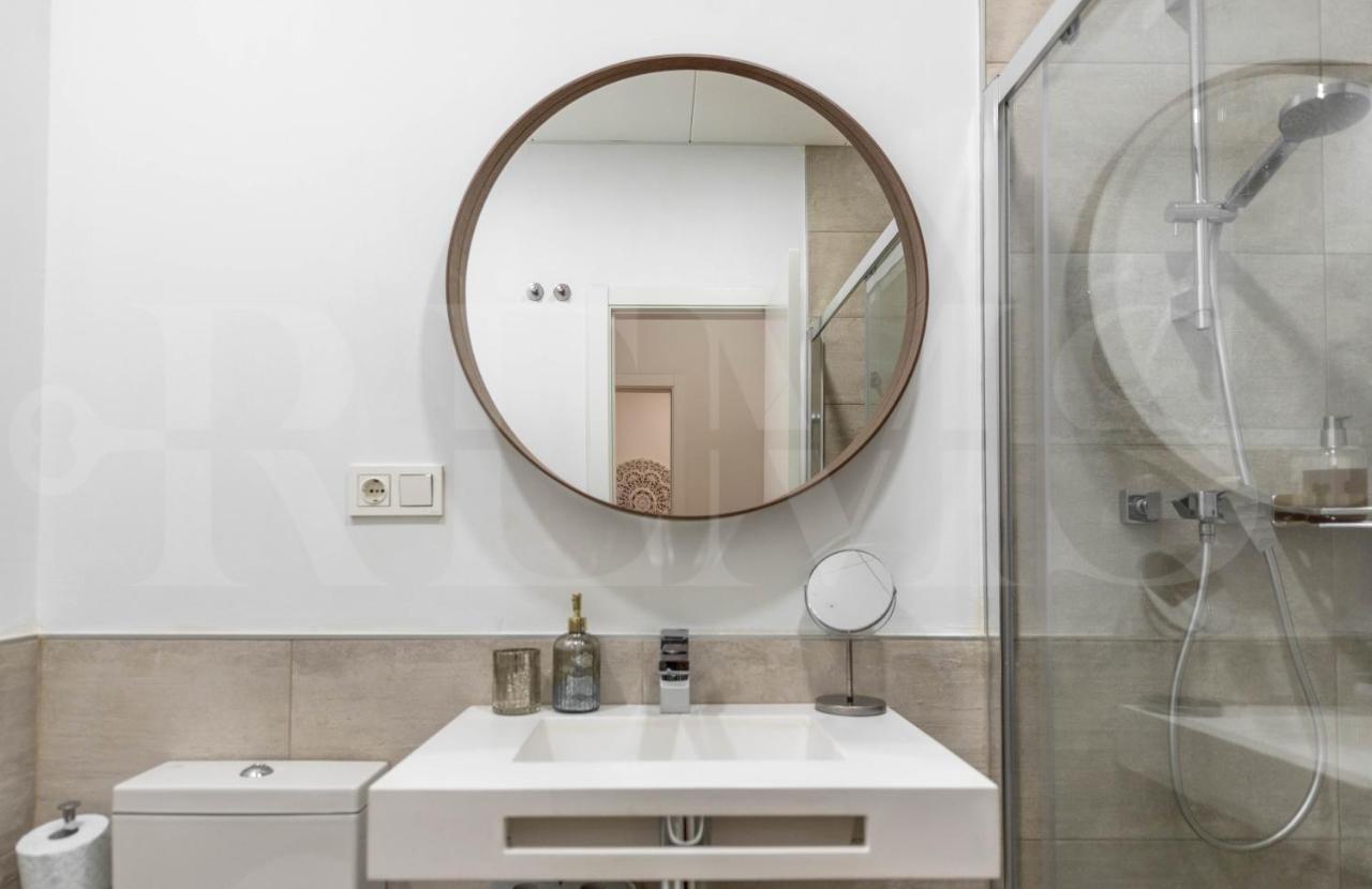 Dreamy Mediterranean Apartment With Parking - Center By Rems Malaga Ngoại thất bức ảnh